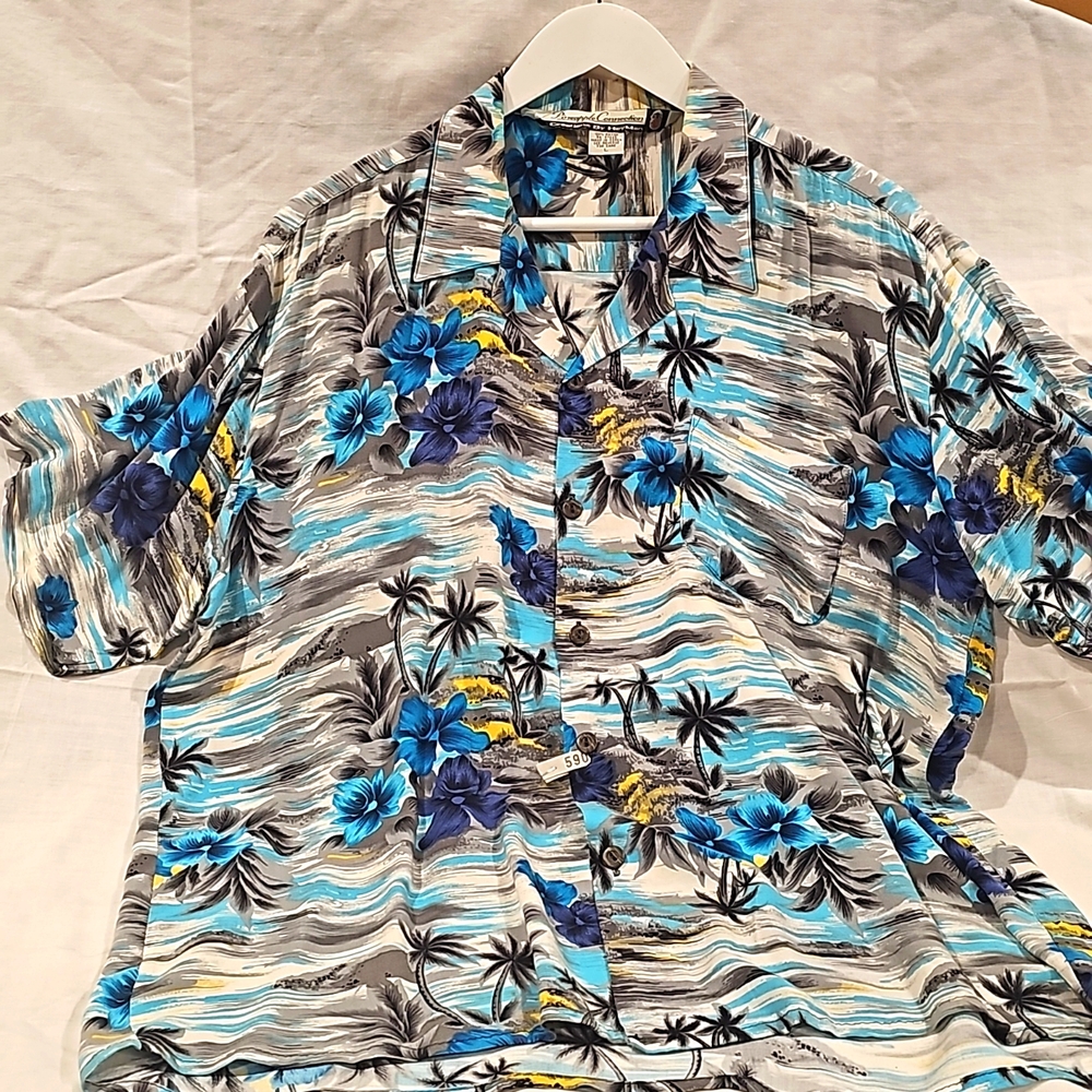 Pineapple Connection Large Hawaiin Shirt